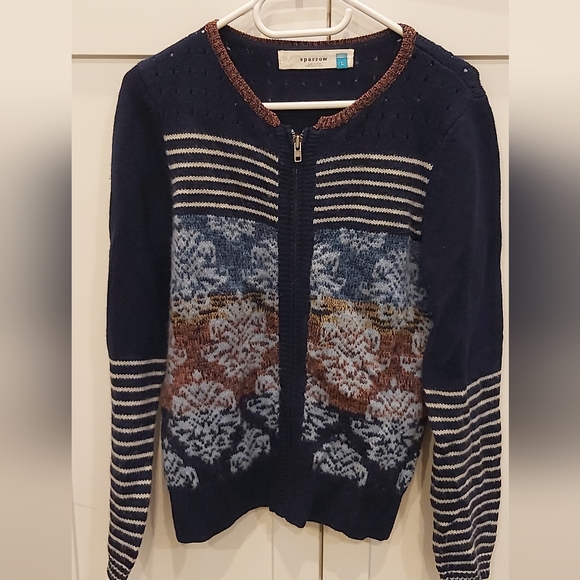 Sparrow zipper front cardigan - Picture 7 of 8